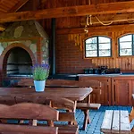 Nad Stawem Mazury D4 Lodge *