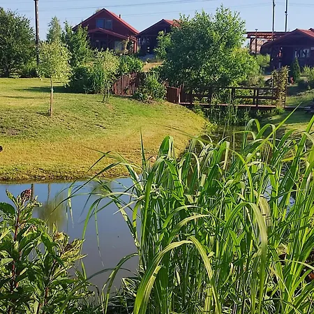 Mazury Nad Stawem Lodge Mragowo
